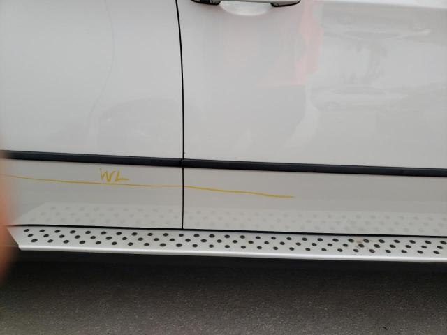 Photo 9 from auction – 2013 BMW X5 XDRIVE3 with VIN 5UXZV4C57D0E01706