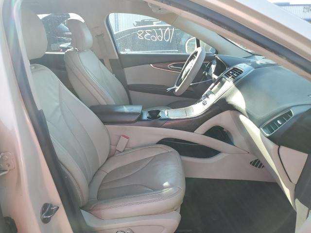 Photo 5 from auction – 2016 LINCOLN MKX SELECT with VIN 2LMTJ6KR2GBL21961