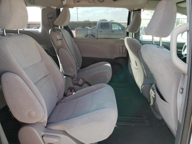Photo 6 from auction – 2019 TOYOTA SIENNA LE with VIN 5TDKZ3DC2KS008170