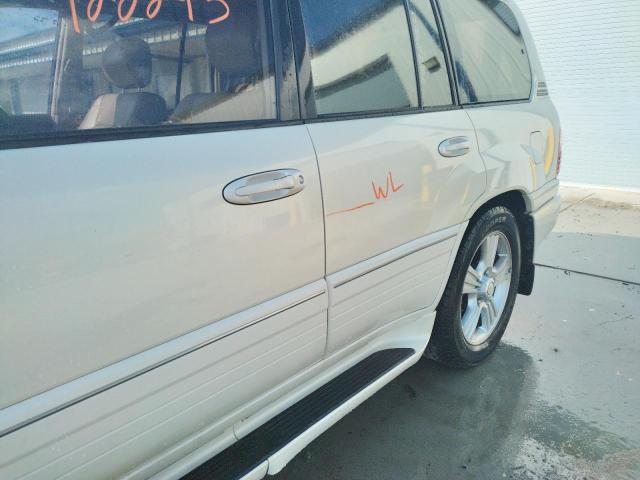 Photo 9 from auction – 2002 LEXUS LX 470 with VIN JTJHT00WX23519327