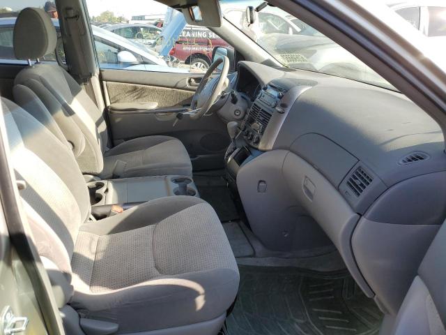 Photo 5 from auction – 2010 TOYOTA SIENNA CE with VIN 5TDKK4CC3AS299157