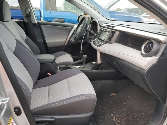 Photo 5 from auction – 2015 TOYOTA RAV4 XLE with VIN JTMWFREV3FD067288