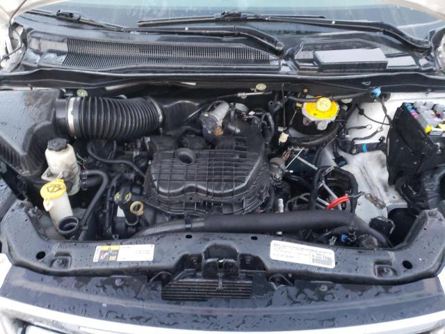 Photo 7 from auction – 2015 CHRYSLER TOWN & COU with VIN 2C4RC1BG8FR535347