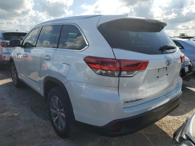 Photo 3 from auction – 2019 TOYOTA HIGHLANDER with VIN 5TDKZRFH4KS562158