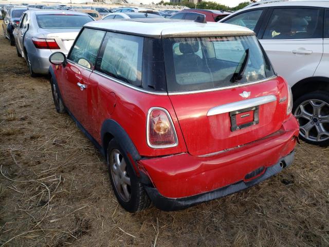 Photo 3 from auction – 2007 MINI COOPER with VIN WMWMF33527TT58117