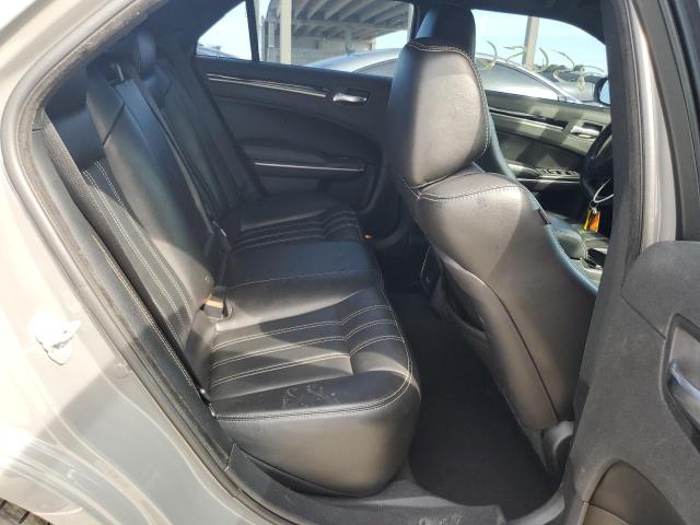 Photo 6 from auction – 2019 CHRYSLER 300 S with VIN 2C3CCABG1KH566191