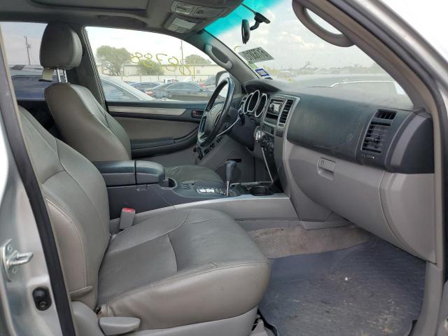 Photo 5 from auction – 2003 TOYOTA 4RUNNER SR with VIN JTEBT14R130009319