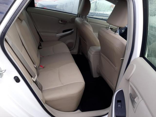 Photo 6 from auction – 2015 TOYOTA PRIUS with VIN JTDKN3DU8F0400194