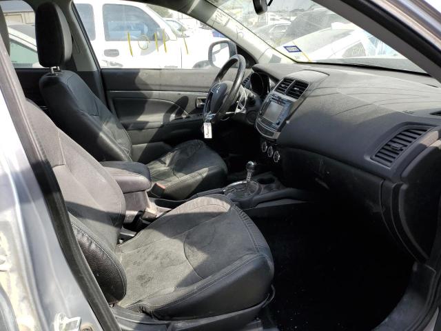 Photo 5 from auction – 2016 MITSUBISHI OUTLANDER with VIN JA4AP4AW6GZ046474