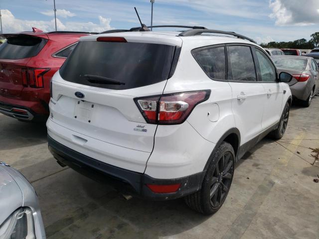 Photo 4 from auction – 2018 FORD ESCAPE SE with VIN 1FMCU9GD1JUA43752