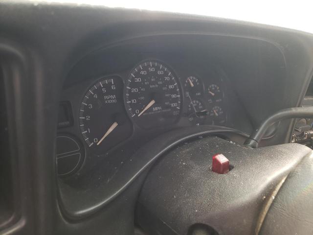 Photo 8 from auction – 2002 CHEVROLET SLVRD 1500 with VIN 2GCEC19W821181446