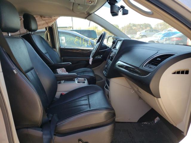 Photo 5 from auction – 2013 CHRYSLER TOWN & COU with VIN 2C4RC1CGXDR623926