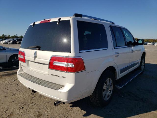 Photo 4 from auction – 2013 LINCOLN NAVIGATOR with VIN 5LMJJ2J58DEL04427