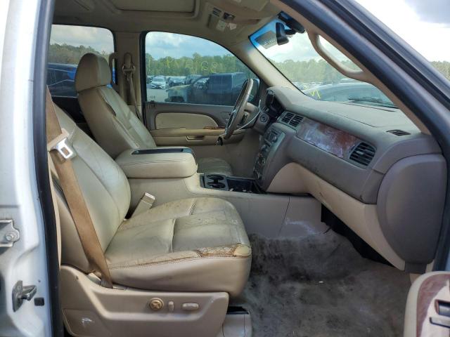 Photo 5 from auction – 2007 GMC YUKON with VIN 1GKFC13087R414771