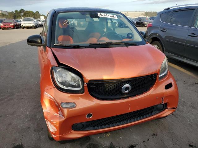 Photo 9 from auction – 2016 SMART FORTWO with VIN WMEFJ5DA5GK060654