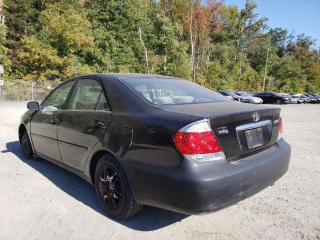 Photo 3 from auction – 2005 TOYOTA CAMRY LE with VIN 4T1BE32K55U081017