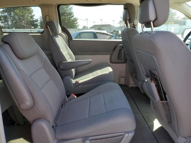 Photo 6 from auction – 2010 CHRYSLER TOWN & COU with VIN 2A4RR5D12AR461313