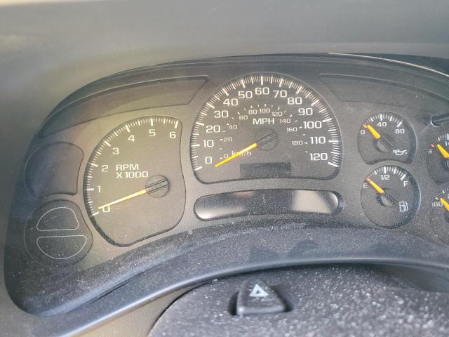 Photo 8 from auction – 2004 CHEVROLET SUBURBAN K with VIN 1GNFK16T24J330032