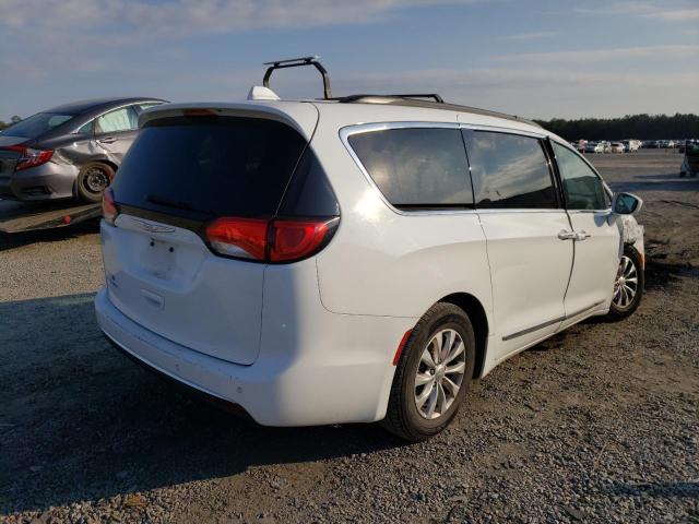 Photo 4 from auction – 2017 CHRYSLER PACIFICA T with VIN 2C4RC1BGXHR540763