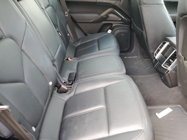 Photo 6 from auction – 2012 PORSCHE CAYENNE S with VIN WP1AB2A27CLA43794