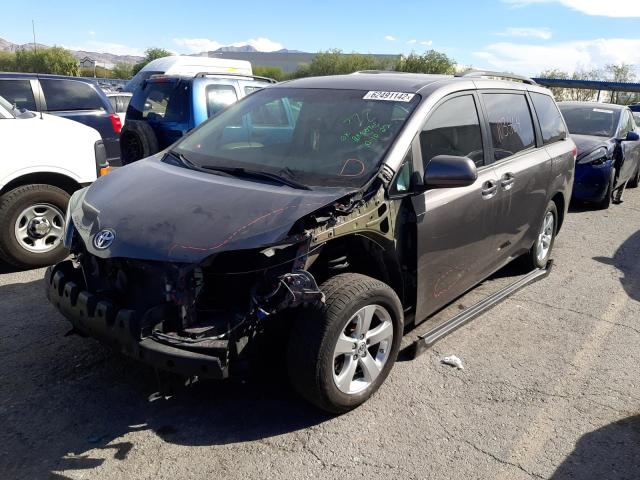 Photo 2 from auction – 2014 TOYOTA SIENNA LE with VIN 5TDKK3DC9ES439999