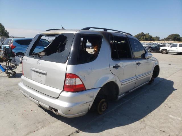 Photo 4 from auction – 2003 MERCEDES-BENZ ML 320 with VIN 4JGAB54E43A377510