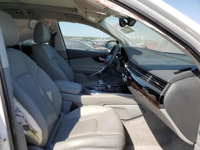 Photo 5 from auction – 2018 AUDI Q7 PRESTIG with VIN WA1VAAF7XJD017681