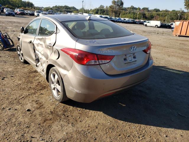 Photo 3 from auction – 2013 HYUNDAI ELANTRA GL with VIN 5NPDH4AE2DH421464