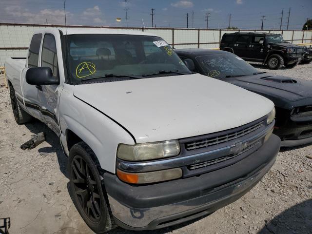 CHEVROLET SILVERADO 2001 with VIN 2GCEC19T111110948 - Photo from auction
