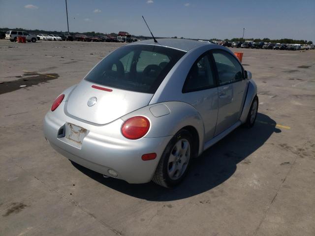 Photo 4 from auction – 2002 VOLKSWAGEN NEW BEETLE with VIN 3VWCK21C02M439062