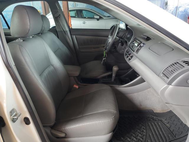 Photo 5 from auction – 2004 TOYOTA CAMRY LE with VIN 4T1BE32K74U370608