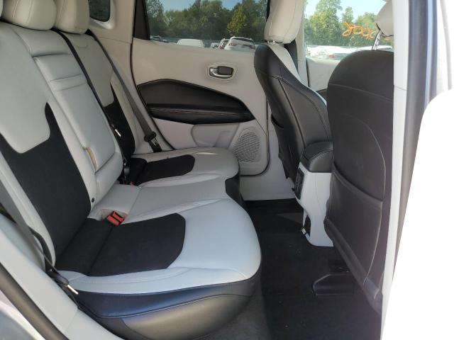 Photo 6 from auction – 2017 JEEP COMPASS LA with VIN 3C4NJCBB8HT691103