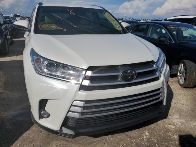 Photo 9 from auction – 2019 TOYOTA HIGHLANDER with VIN 5TDKZRFH4KS562158