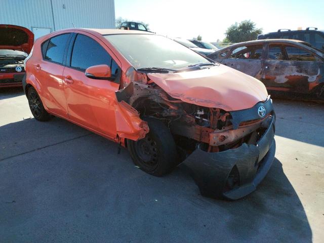 TOYOTA PRIUS C 2012 with VIN JTDKDTB34C1004475 - Photo from auction