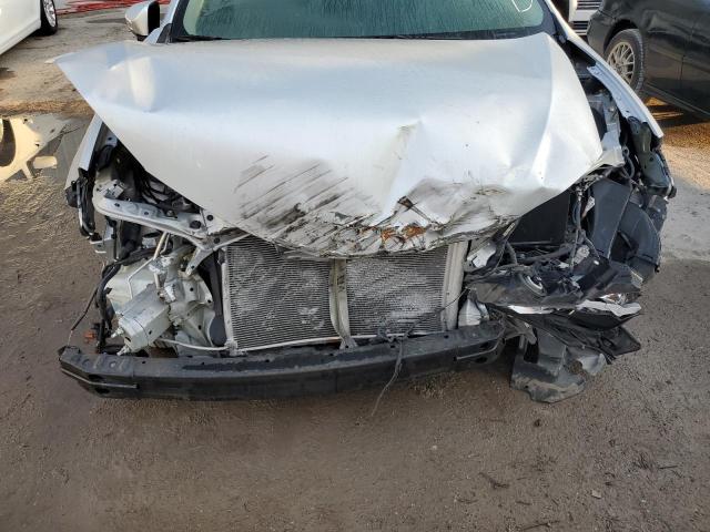 Photo 9 from auction – 2015 TOYOTA COROLLA L with VIN 2T1BURHE8FC451015