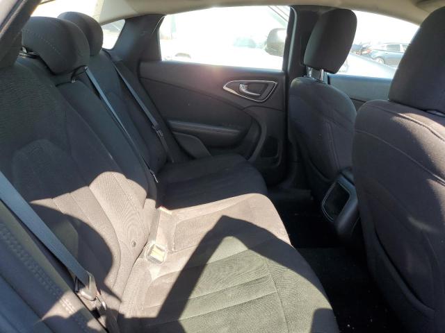 Photo 6 from auction – 2015 CHRYSLER 200 LIMITE with VIN 1C3CCCAB2FN746620