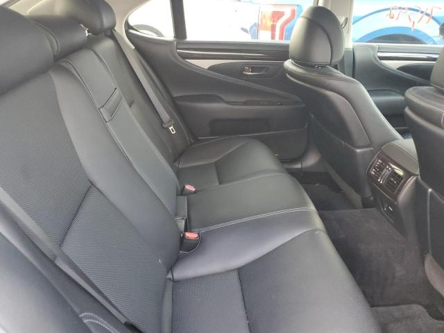 Photo 6 from auction – 2016 LEXUS LS 460 with VIN JTHBL5EF2G5142517