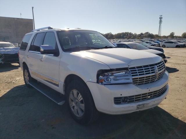 Photo 1 from auction – 2013 LINCOLN NAVIGATOR with VIN 5LMJJ2J58DEL04427