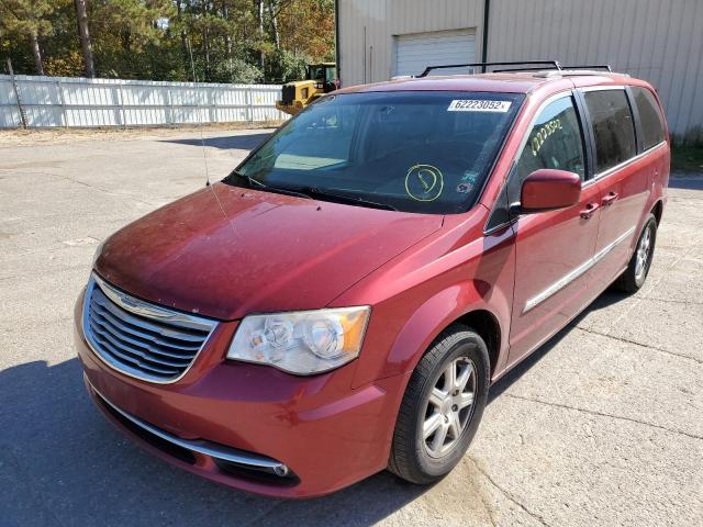 Photo 2 from auction – 2013 CHRYSLER TOWN & COU with VIN 2C4RC1BG3DR654386