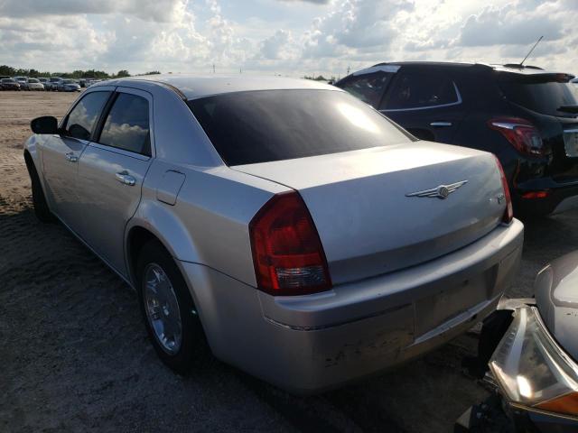 Photo 3 from auction – 2005 CHRYSLER 300 TOURIN with VIN 2C3AA53G55H652305