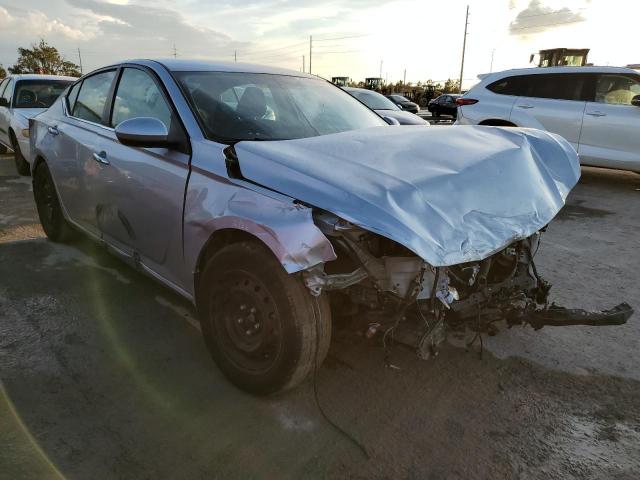 NISSAN ALTIMA S 2019 with VIN 1N4BL4BV1KC219265 - Photo from auction