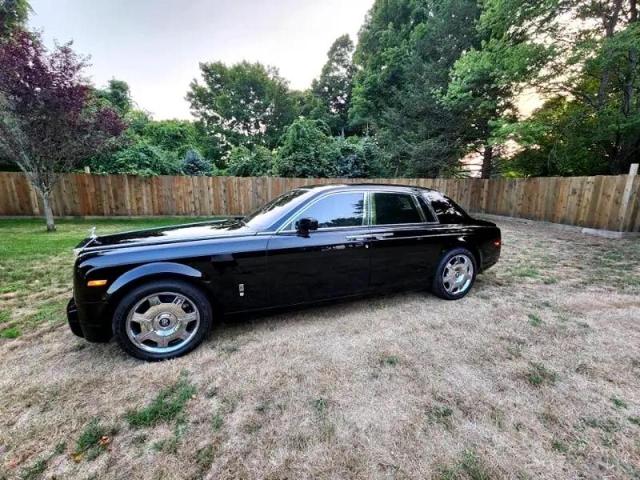 Photo 3 from auction – 2009 ROLLS-ROYCE PHANTOM with VIN SCA1S68569UX08932