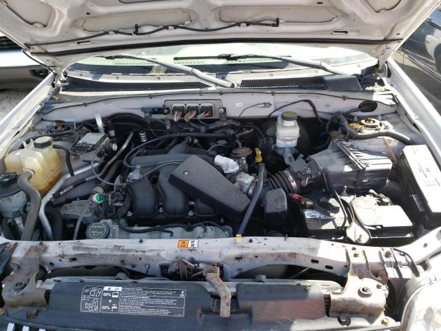 Photo 7 from auction – 2007 MERCURY MARINER PR with VIN 4M2CU87147KJ00609