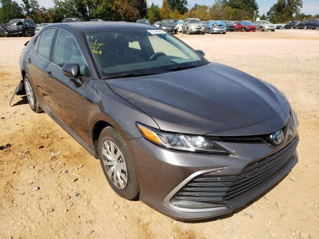 TOYOTA CAMRY LE 2023 with VIN 4T1C31AK5PU601963 - Photo from auction