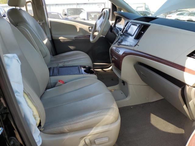 Photo 5 from auction – 2014 TOYOTA SIENNA XLE with VIN 5TDYK3DC6ES464448