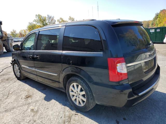 Photo 3 from auction – 2016 CHRYSLER TOWN & COU with VIN 2C4RC1BG3GR197731