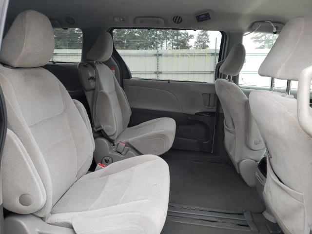 Photo 6 from auction – 2015 TOYOTA SIENNA LE with VIN 5TDKK3DC4FS529286