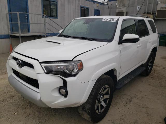 Photo 2 from auction – 2020 TOYOTA 4RUNNER SR with VIN JTEBU5JR6L5756569