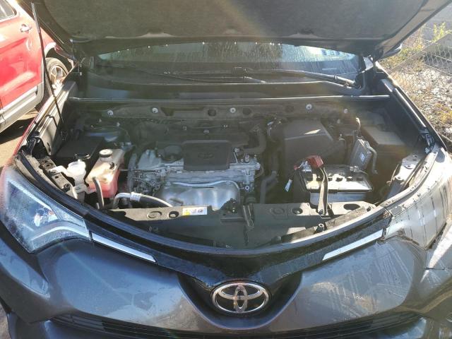 Photo 7 from auction – 2017 TOYOTA RAV4 XLE with VIN JTMRFREV7HJ702711