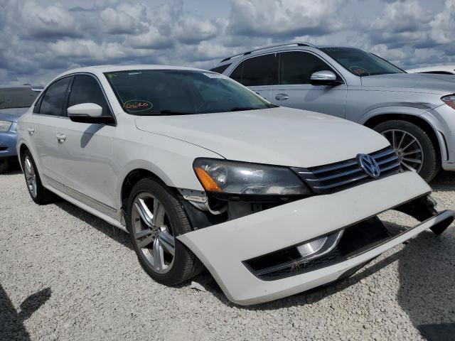 VOLKSWAGEN PASSAT SE 2015 with VIN 1VWBT7A30FC059992 - Photo from auction